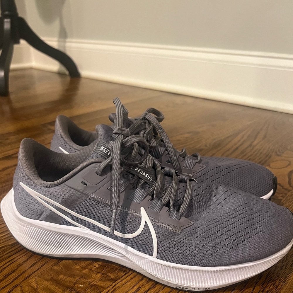 Gray and White Nike Air Zoom Pegasus 38 in Size 9